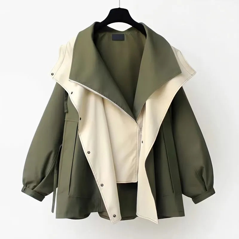 Alva – Stylish jacket with protection against weather and wind
