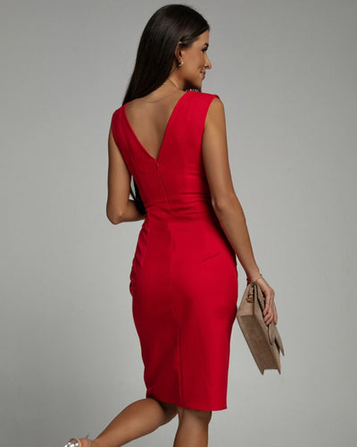 Serena | Fitted Dress with V-Neckline and Slit