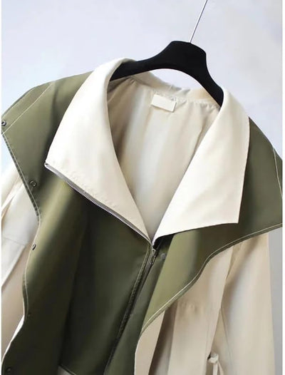 Alva – Stylish jacket with protection against weather and wind