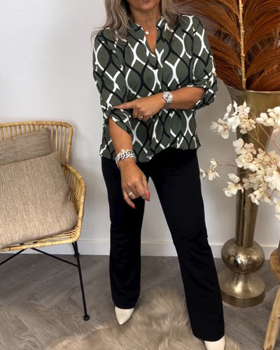 Luna – Blouse with Graphic Print
