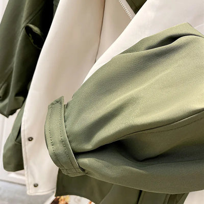 Alva – Stylish jacket with protection against weather and wind