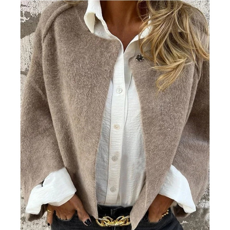 Valeria – Cropped Coat with Statement Sleeves